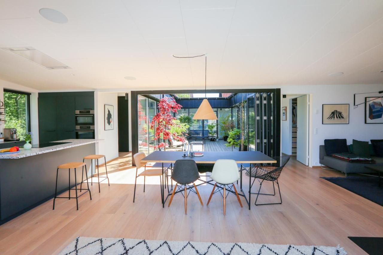 Modern Architecture Atrium House Villa Copenhagen Exterior photo
